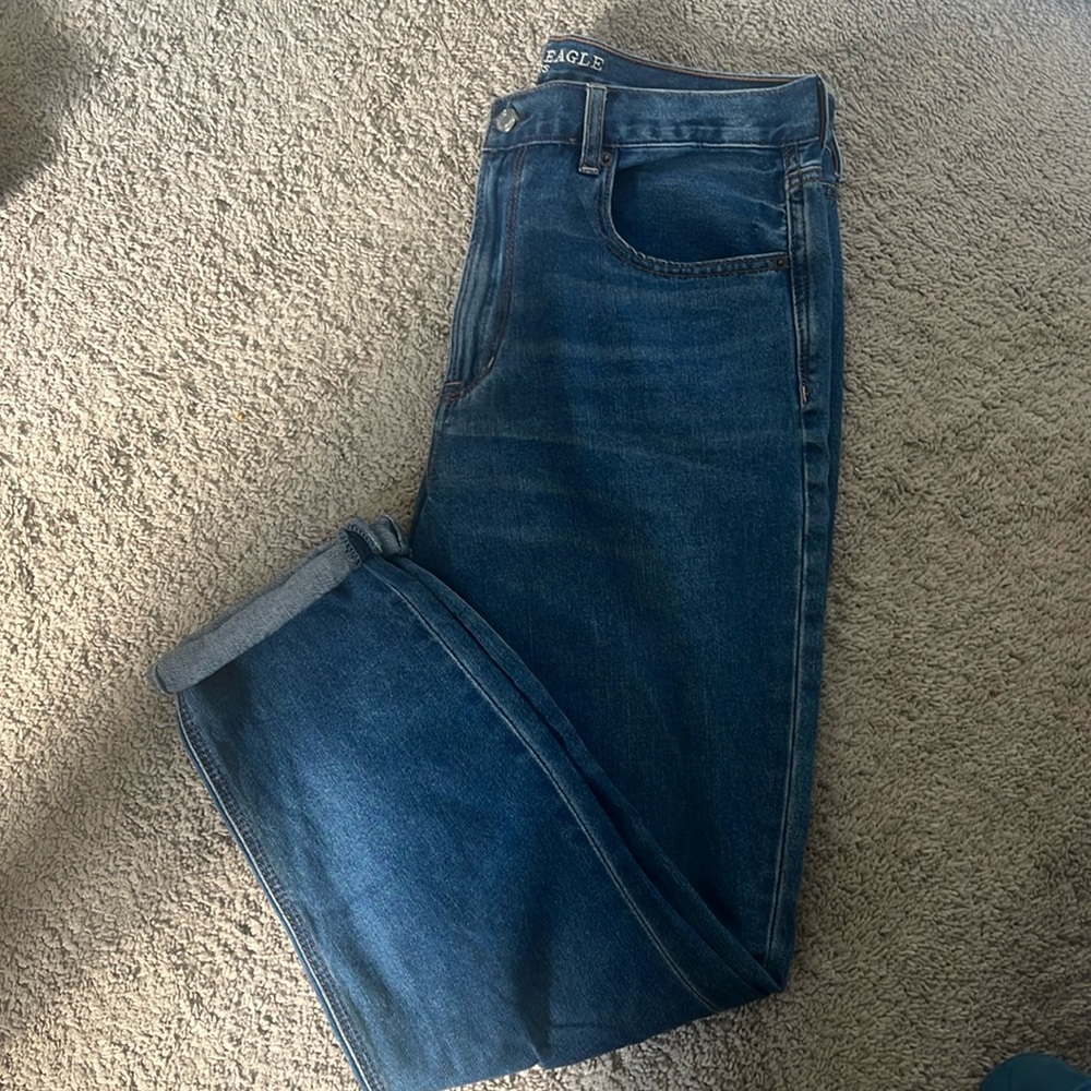 American eagle mom jeans
